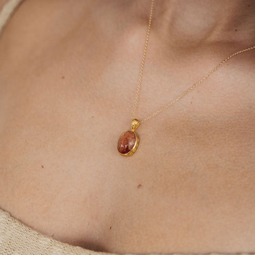 The Sunstone Zodiac Necklace | Gold