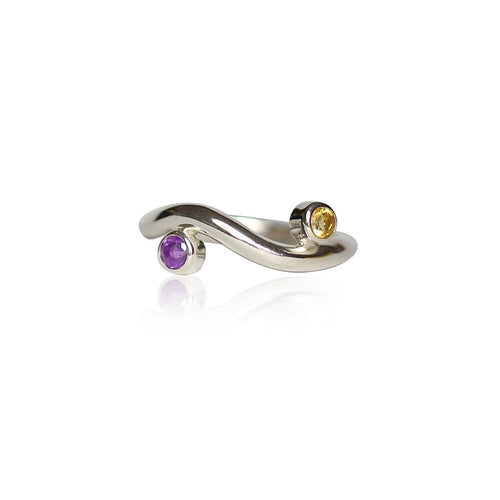 The Yin Yang Ring | Silver (Sizes 4-5 Remaining)